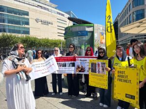 Cinque anni dopo il 15 agosto: le donne afghane non hanno smesso di far sentire la propria voce 48 Cinque anni dopo il 15 agosto: le donne afghane non hanno smesso di far sentire la propria voce