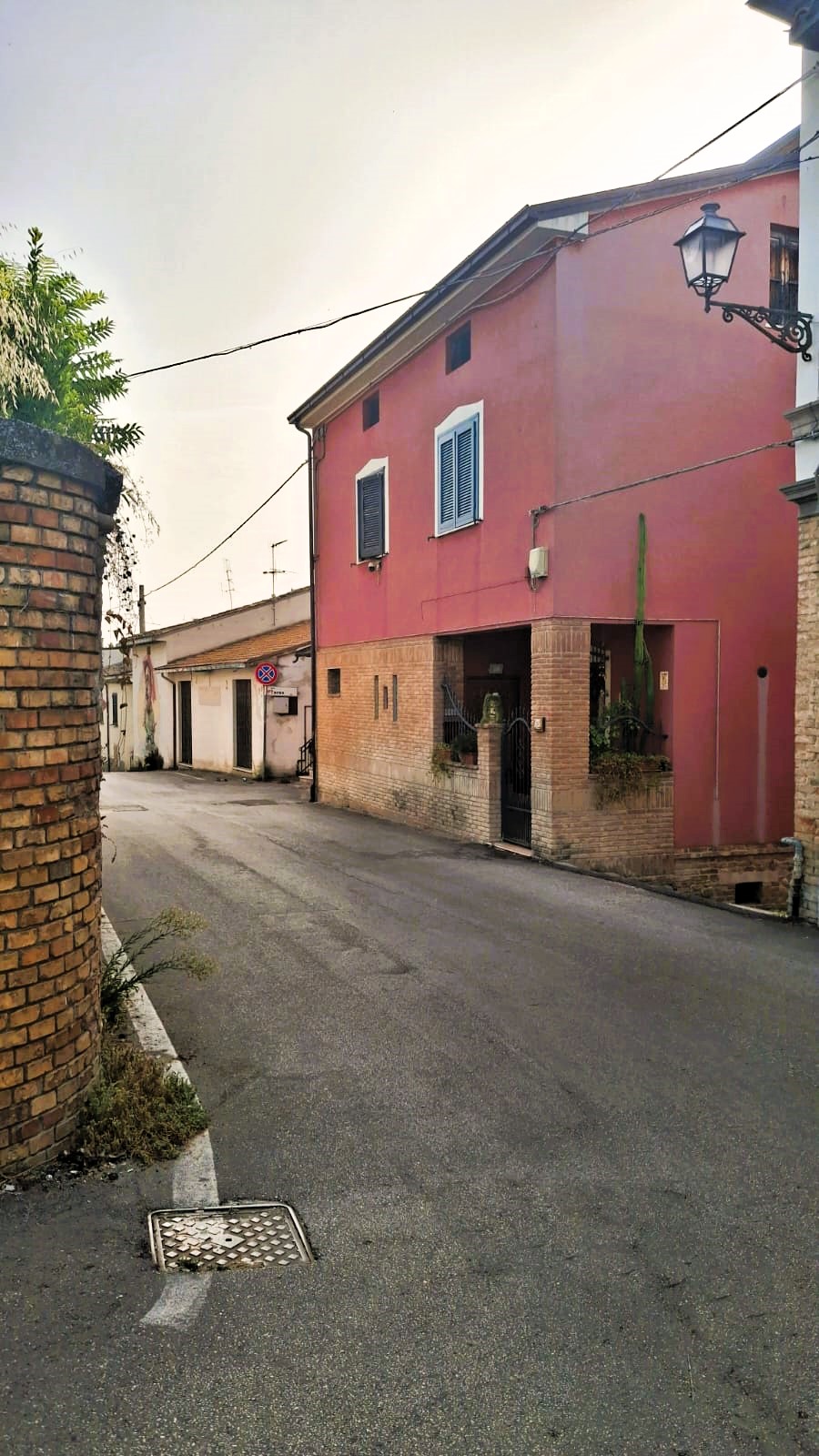 Terrore a Nepezzano (Teramo), orafo 81enne aggredito con spray al peperoncino e picchiato: rubato un tesoro da 200mila euro 46 Nepezzano(Teramo) ,gioielleria