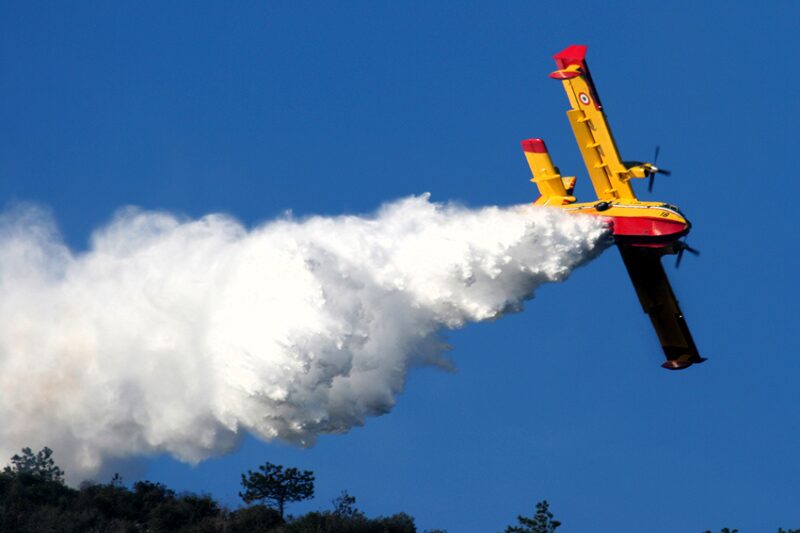 Canadair in azione