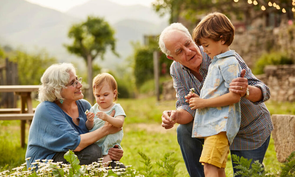 I "nonni" dimenticati in città: la drammatica e silenziosa emergenza dell'estate italiana 169 Nonni