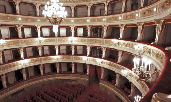 Teatro comunale L'Aquila