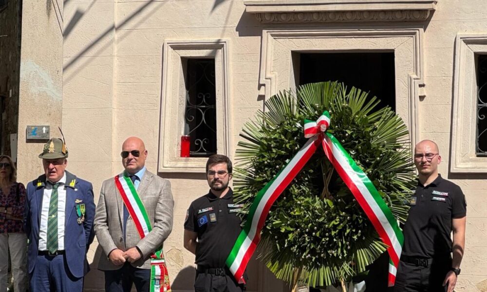 Deposizione corona ai caduti di tutte le guerre a Poggio Cinolfo