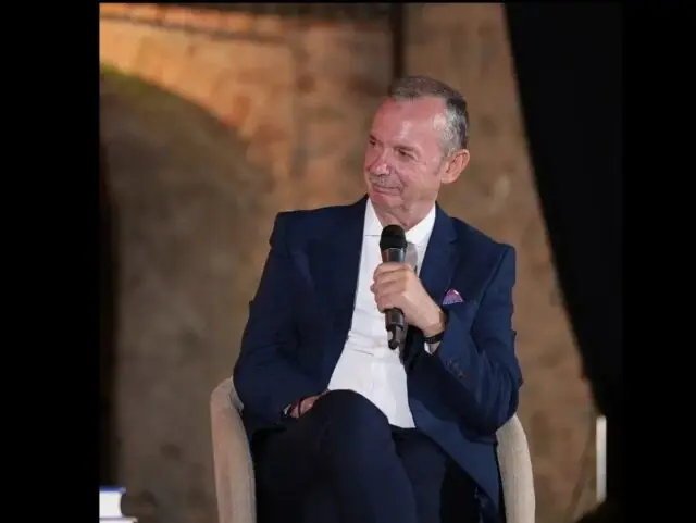 Artur Nura