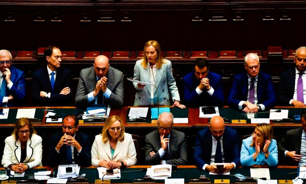 Sondaggio Delphi, per il 74% degli italiani il governo Meloni arriverà a fine mandato 73 Governo Meloni
