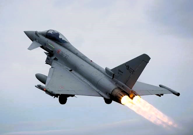 F-2000 Eurofighter Typhoon