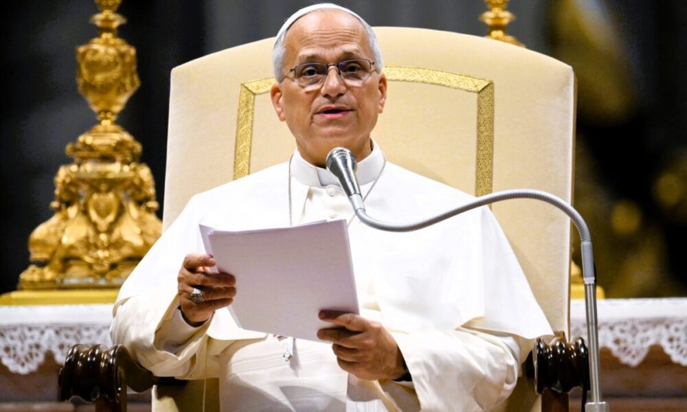 Ultim'ora Vaticano, Papa Leone annuncia l'operazione: "Ho un nodulo al polmone, mi ricovero al Gemelli" 52 Papa Leone XIV