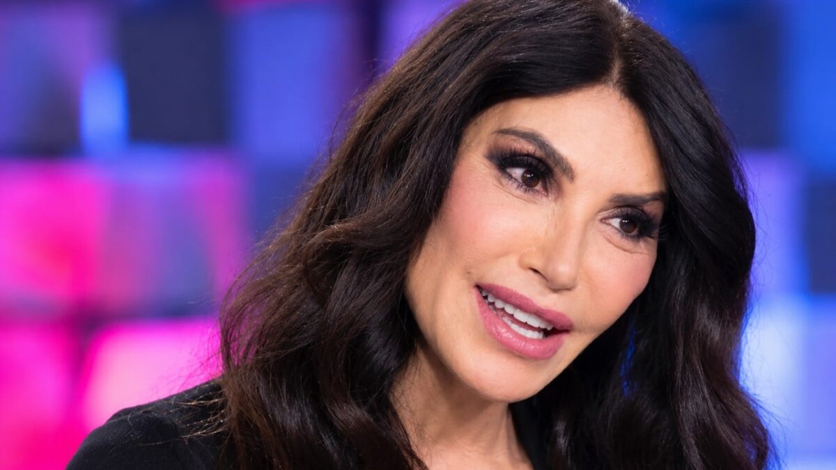 Gossip, Grande Fratello Vip rissa sfiorata nella notte: scontro feroce Belli-Roncaccia per Piera e Carmen Di Pietro asfalta la Marini 47 Carmen Di Pietro