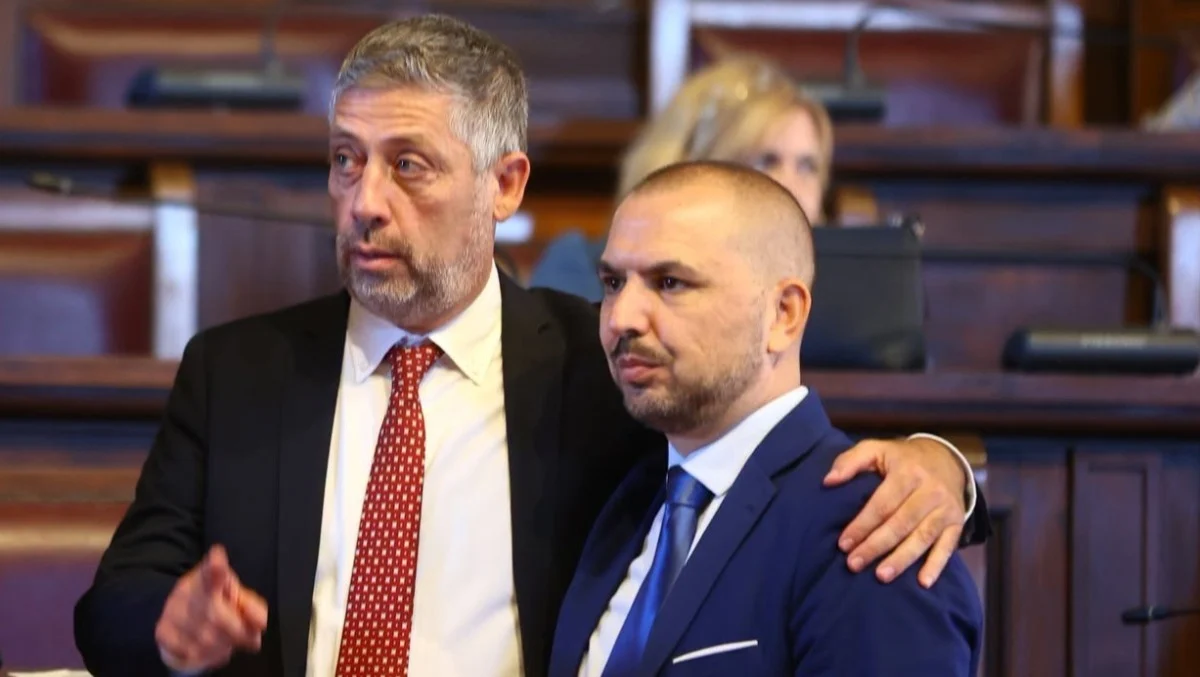 Antonio Scarpellino, Segretario Generale Federistruzione e Diego Palma, Direttore de La Voce della Scuola (foto di Mimmo Fontanella)