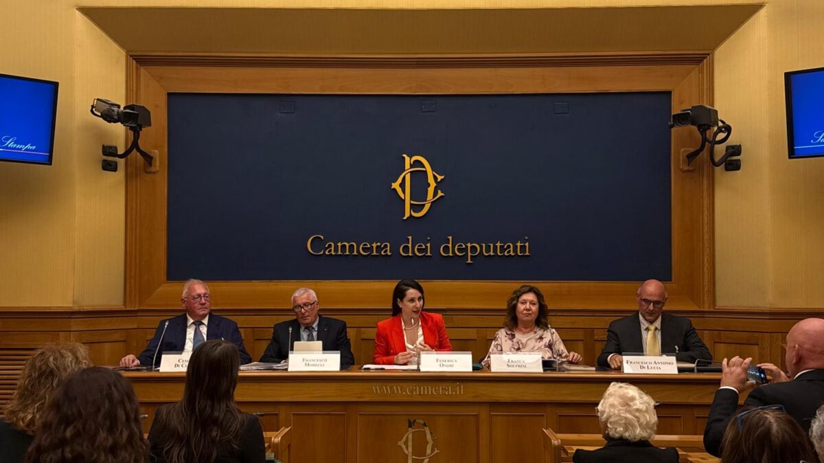 Tragedia Arandora Star, Onori (Azione): "Una memoria che appartiene a tutta l'Italia" 47 Onori, Camera dei Deputati