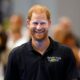 Gossip Royal Family, lacrime ed emozione per Harry a Nottingham: «Mi ricorda sua madre Lady Diana», l'abbraccio della folla e la confessione intima del Duca 162 Harry