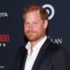 Gossip Royals, la drammatica confessione del Principe Harry: «Attacchi di panico e senso di soffocamento prima di lavorare, credevo che Diana fosse viva» 54 Harry