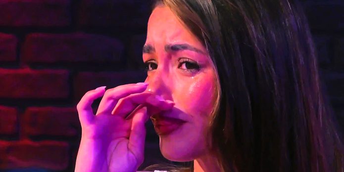 Lacrime choc al GF Vip: Piera divisa tra il fidanzato e Alessandro Roncaccia 48 Piera in lacrime