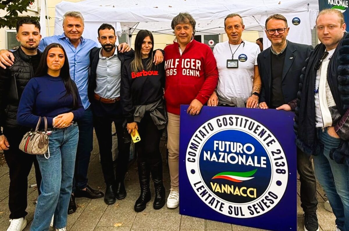 Lentate sul Seveso, grande successo al gazebo del movimento legato al Generale Vannacci: boom di presenze ed entusiasmo con i «giovani futuristi» 47 Lentate sul Seveso, comitato costituente 2138