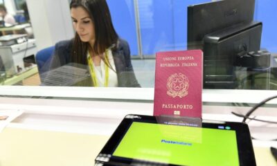 La richiesta del passaporto in ufficio postale