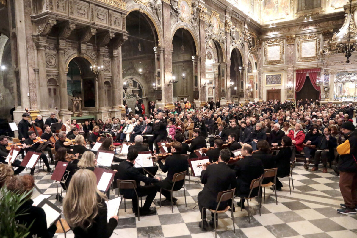 Orchestra e coro Requiem Annunziata pic