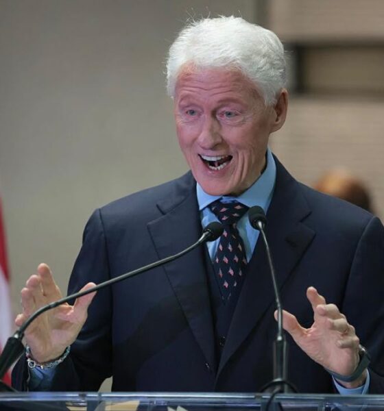 Bill Clinton cita il Corano: «I musulmani non devono essere discriminati a causa della loro fede»
