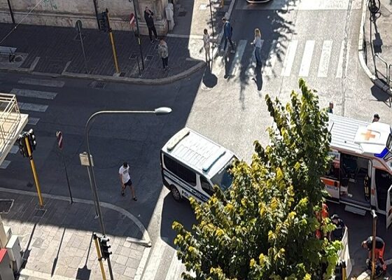 Avezzano, donna precipitata dal balcone