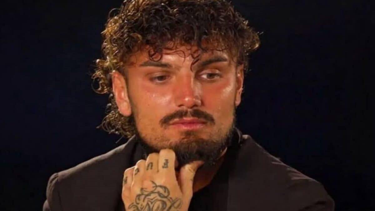 Gossip, Uomini e Donne oggi 27 ottobre su Canale 5: Maria De Filippi prepara il ribaltone sul trono di Giovanni Grazioso, Gemma Galgani spiazza Tina Cipollari e ad Amici 26 scatta la sfida decisiva 49 Giovanni Grazioso