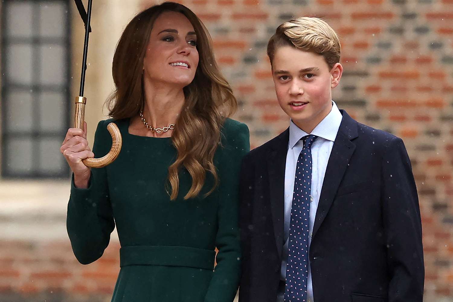 kate-middleton-prince-george-eton-college-