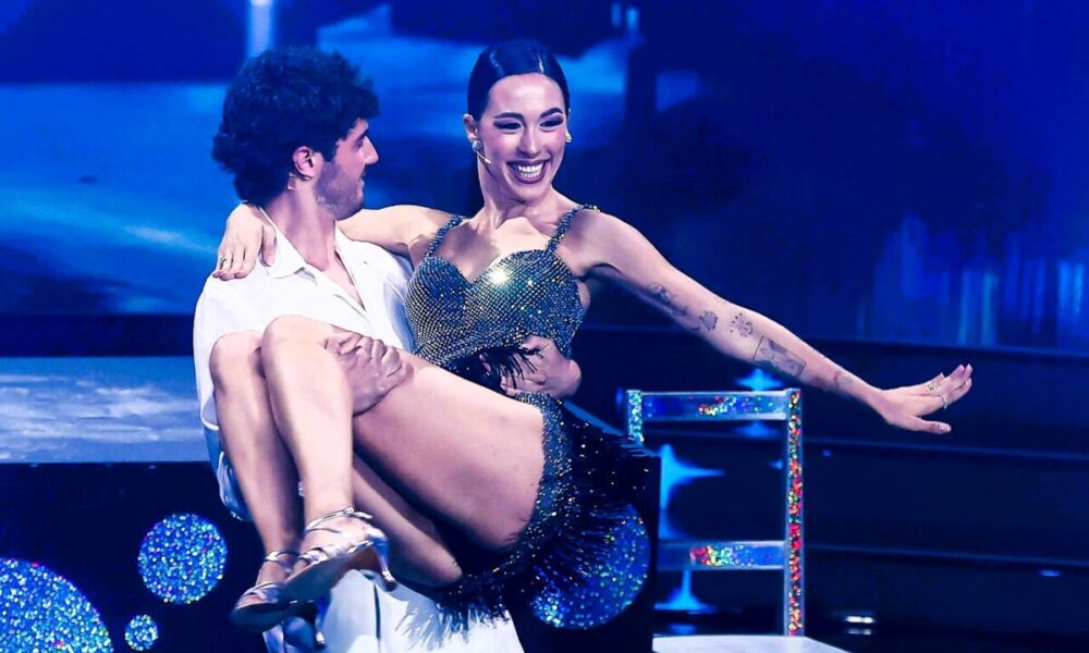 Ballando 2026, classifica prima puntata: vola la Ramazzotti, ma la Bocchi sbanca col tesoretto 49 Aurora Ramazzotti