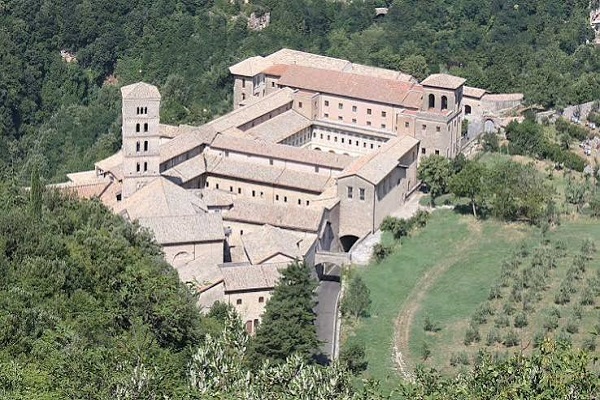 Subiaco - Monastero di Santa Scolastica, dove nacque il primo libro stampato in Italia 46 Santa Scolastica Subiaco
